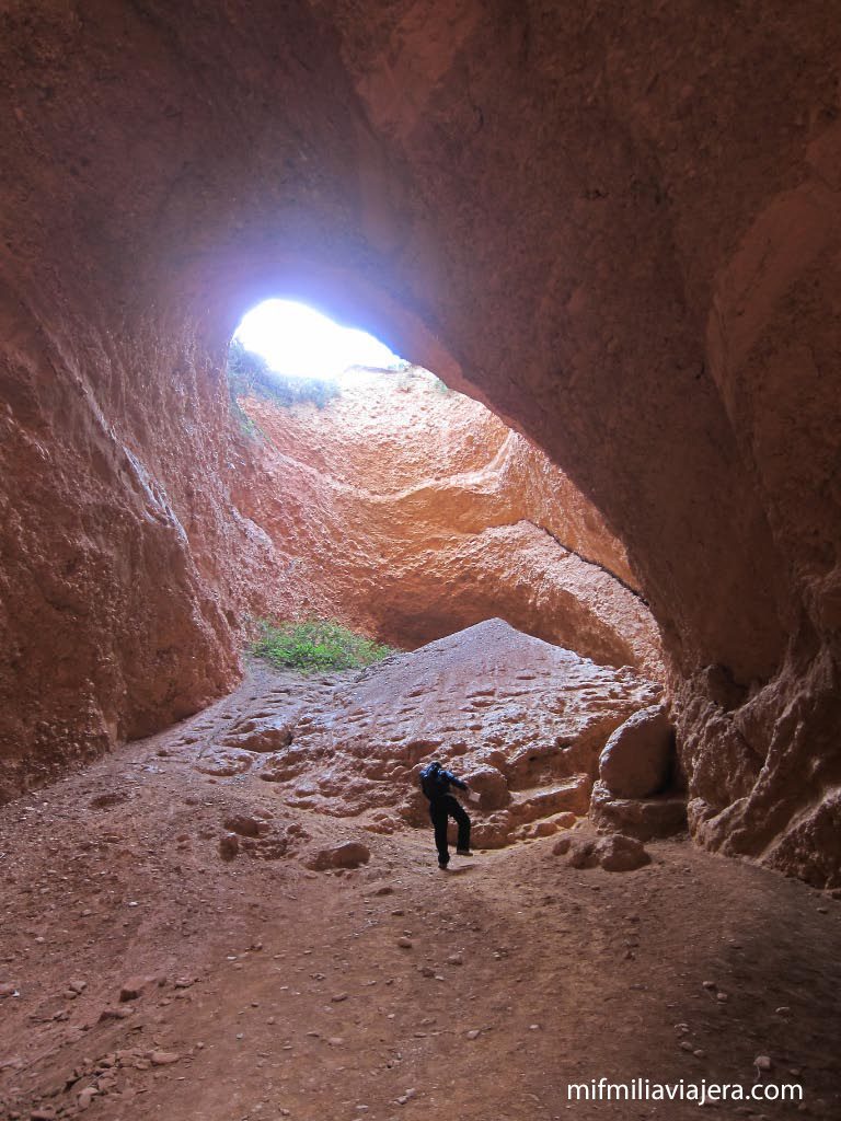 Cueva La Encantada