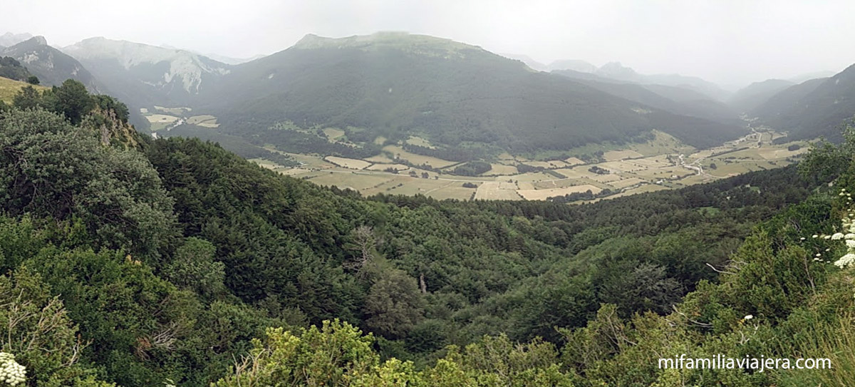Mirador de los valles de Belagua y Roncal