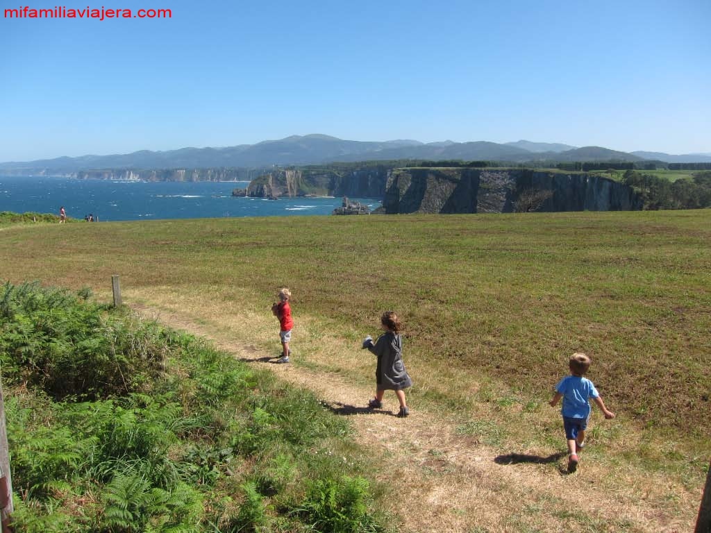 Senderismo con niños en Asturias Cabo de Busto, Asturias