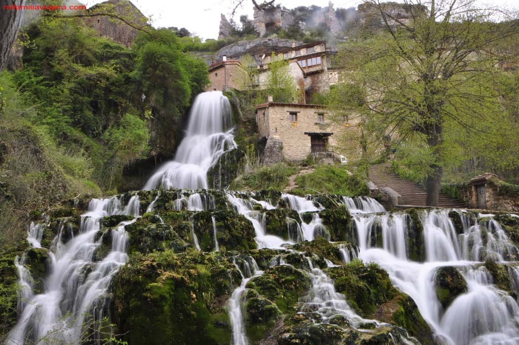 Visitamos el pueblo de la cascada: Orbaneja del Castillo, en Burgos