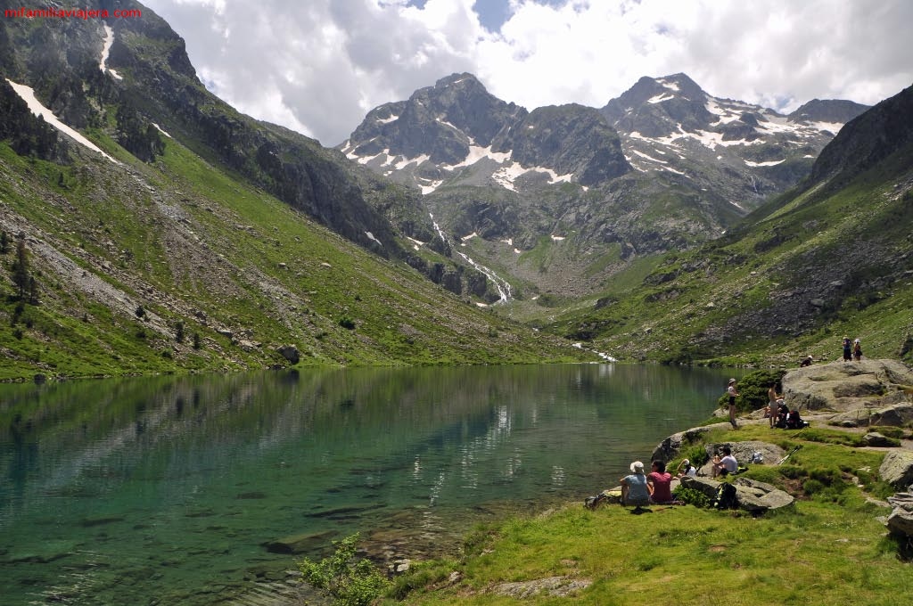 Valle de Lutour, Lago Estom, Parque Nacional de los Pirineos, Cauterets, Francia