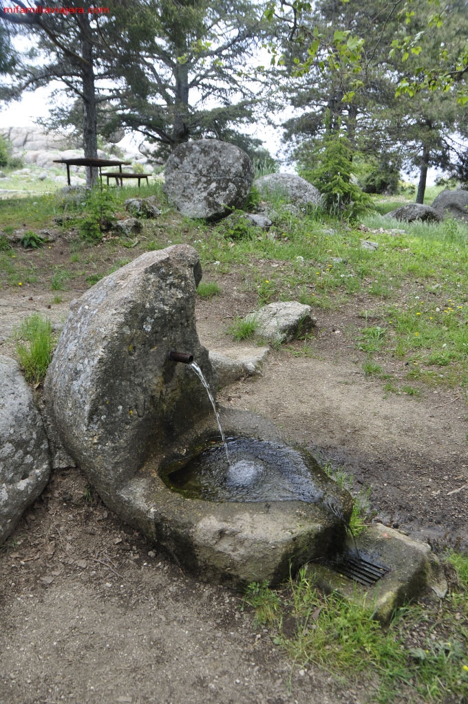 Fuente en la Sierra de Béjar