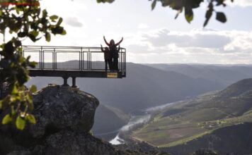 MIRADOR DEL PICÓN DEL MORO EN SAUCELLE CON NIÑOS Mirador del Picón del Moro