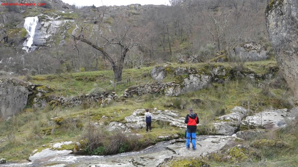 Inmediaciones de la cascada