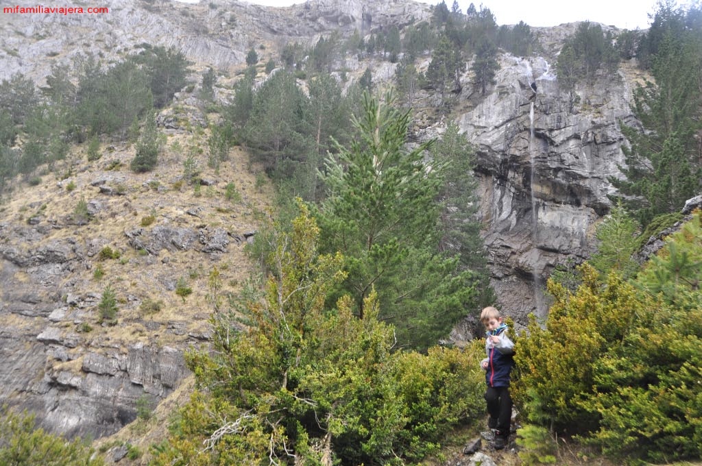 Senda del Puerto d’Acher a Gabardito