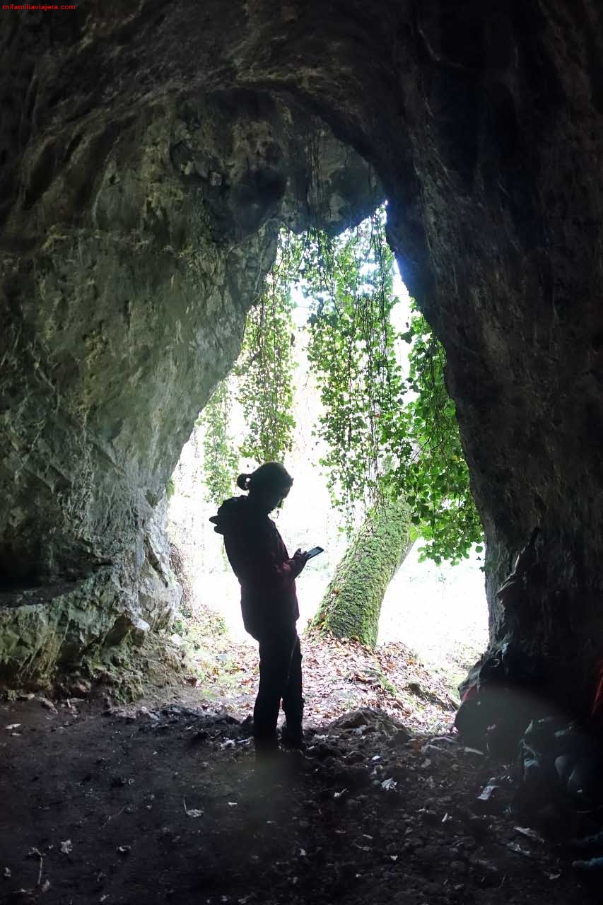 Cueva de Buseco