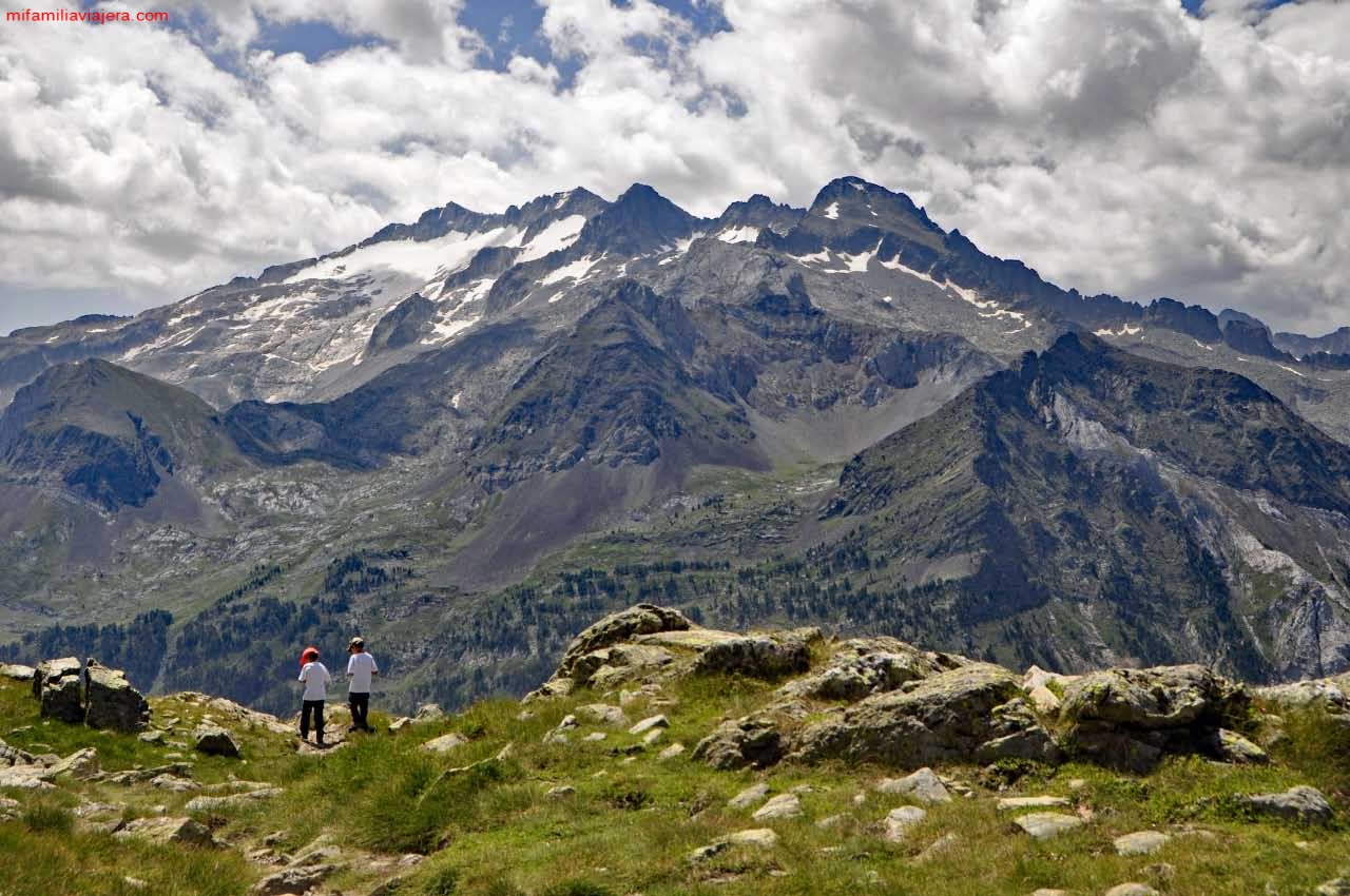 Sendero de los Ibones de Gorgutes y el Puerto de La Glera