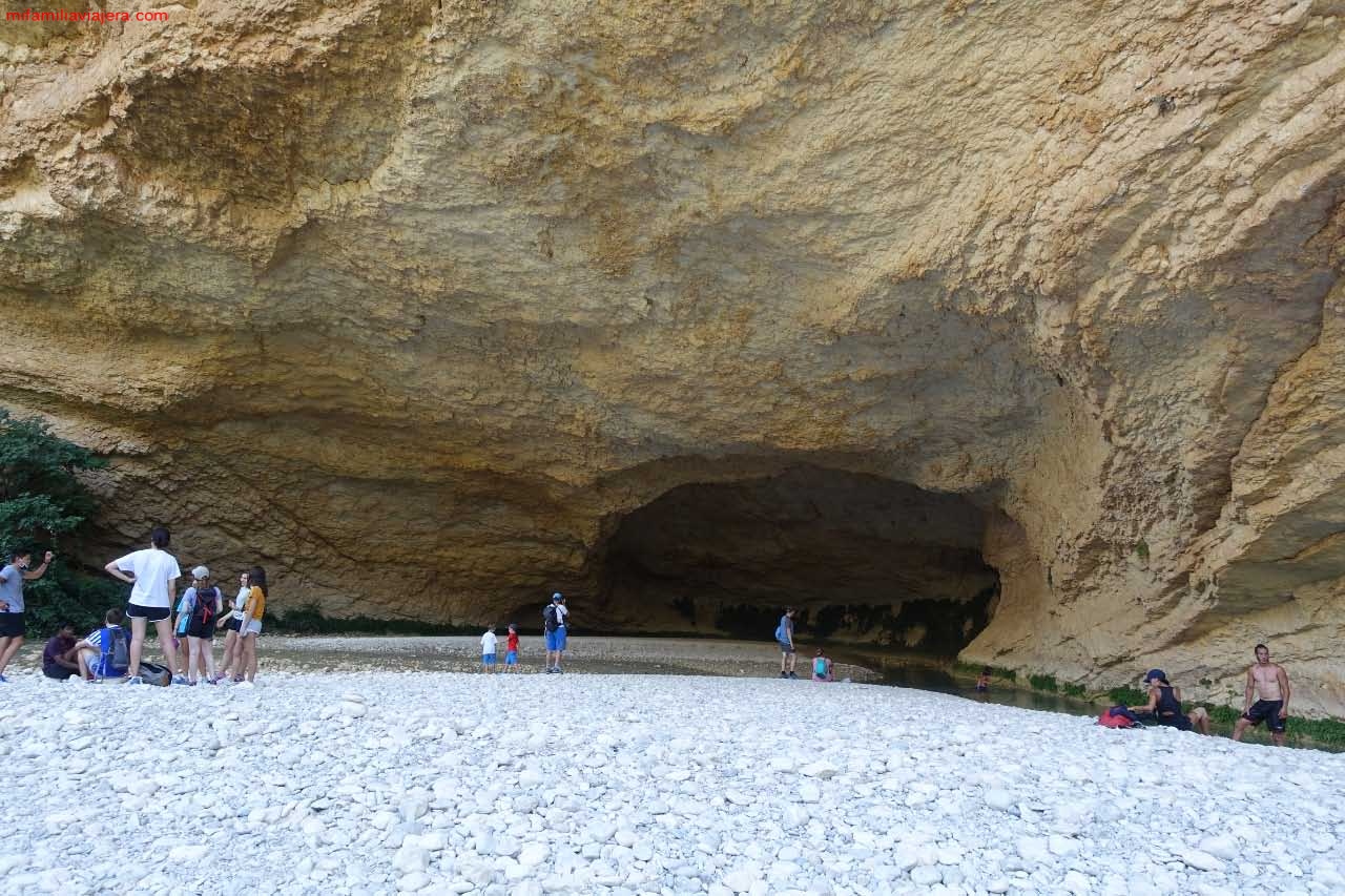 Cueva de Picamartillo