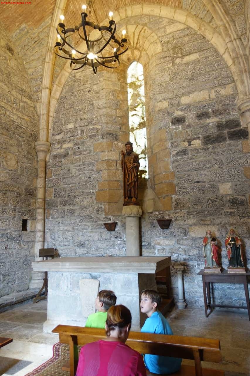 Interior Iglesia de Santiago