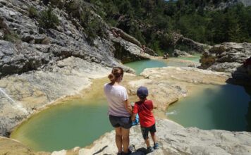 RUTA CASCADA DEL CONFESIONARIO Y POZAS DE SAN MARTÍN CON NIÑOS Contemplando las Pozas de San Martín