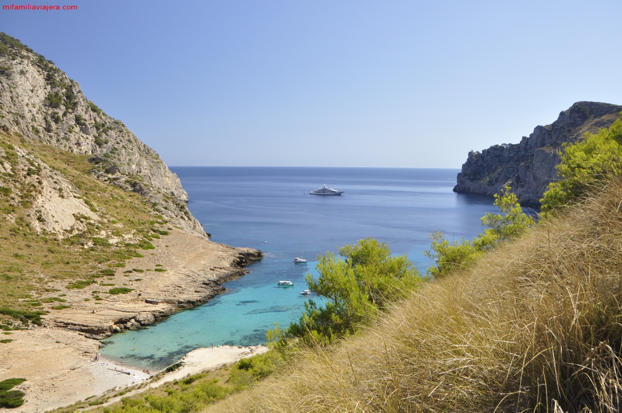 Cala Figuera en Cap Formentor, una de las más bonitas de Mallorca