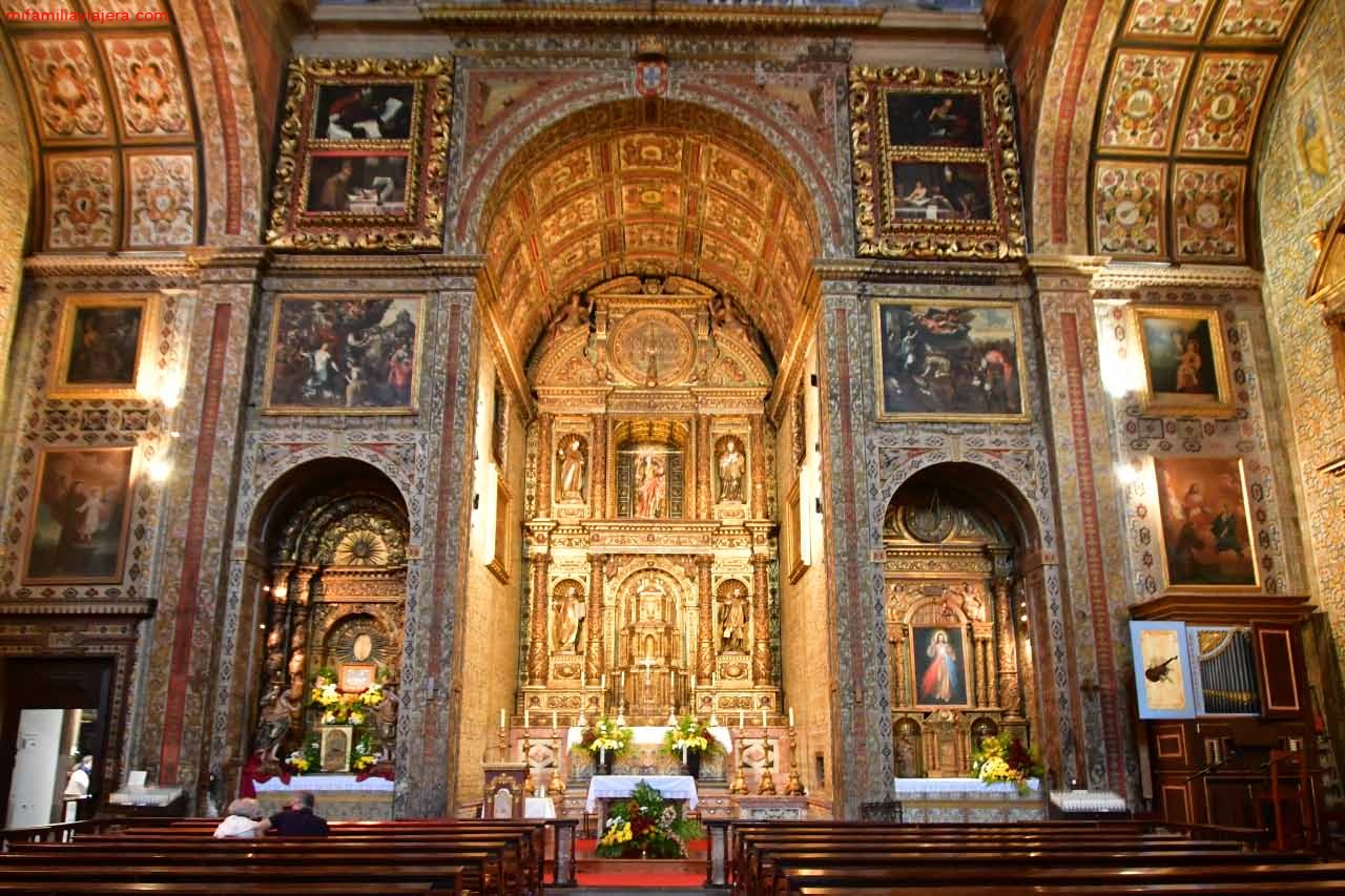 Interior de la Iglesia de San Juan Evangelista en Funchal