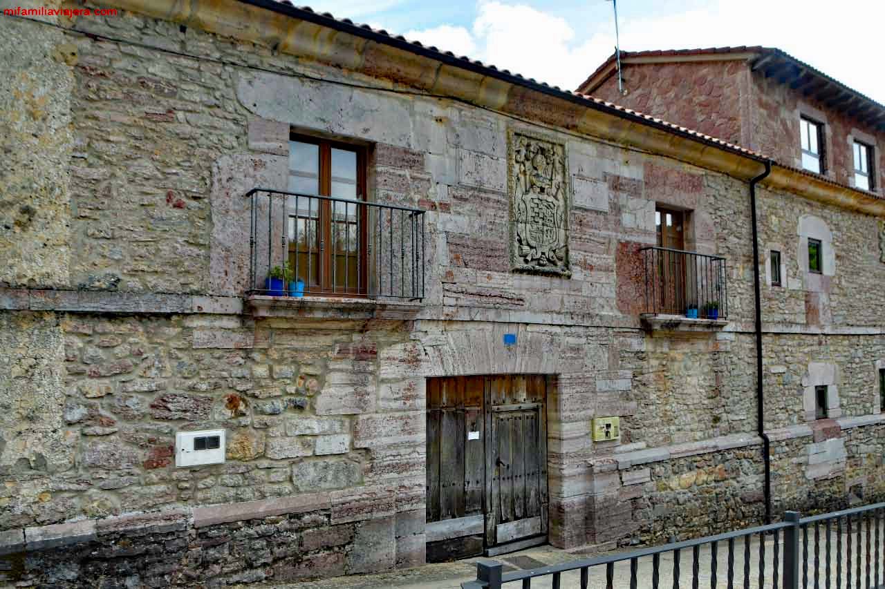 Casa palaciega de Lois