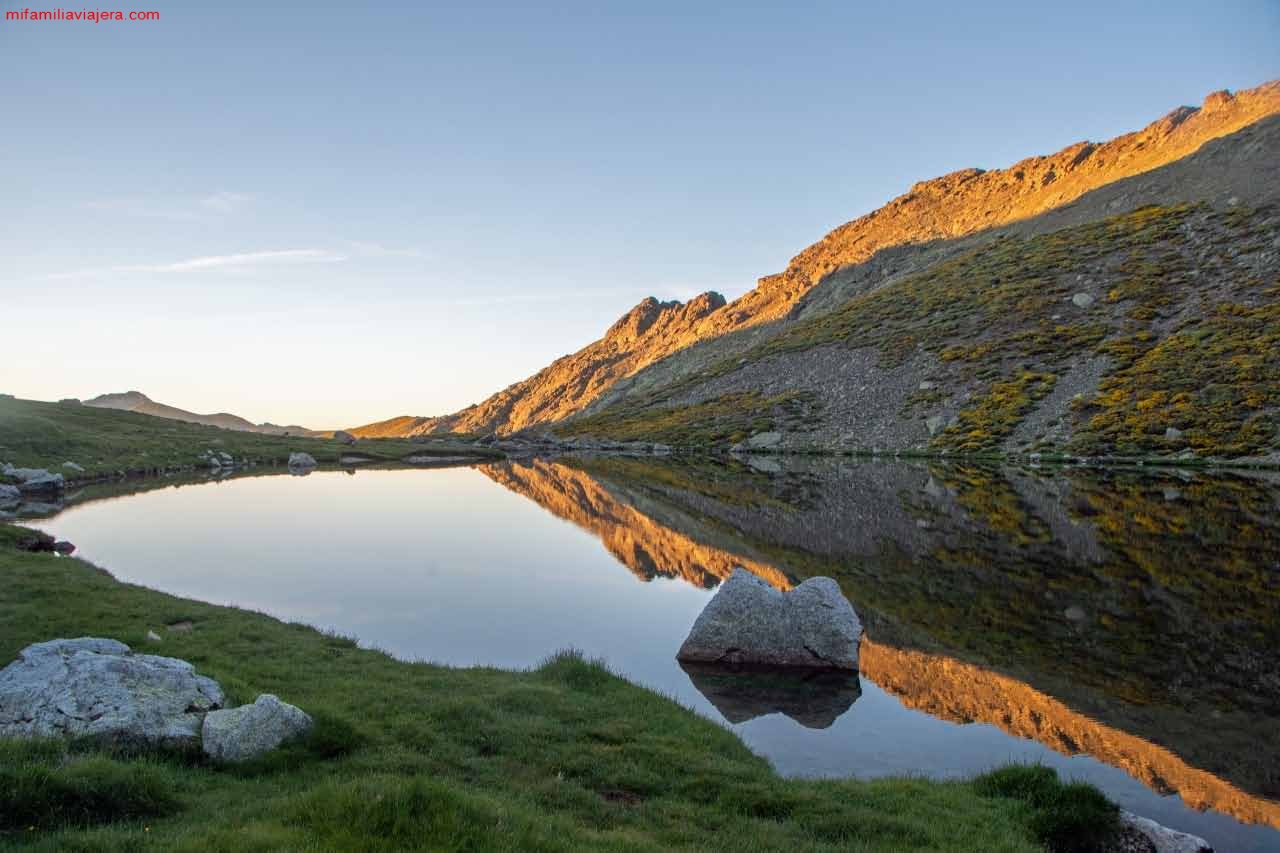 Amanecer en la Laguna de los Caballeros