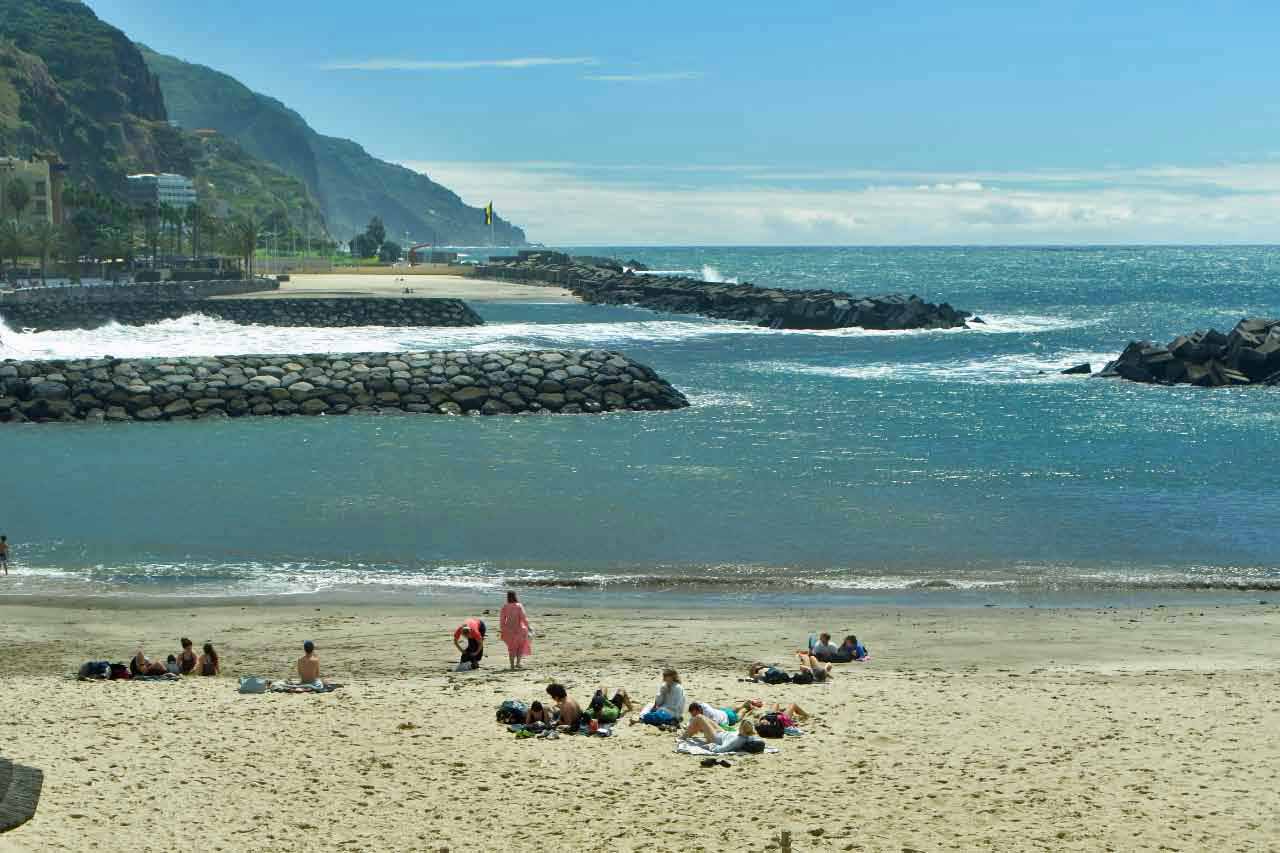 Praia da Calheta