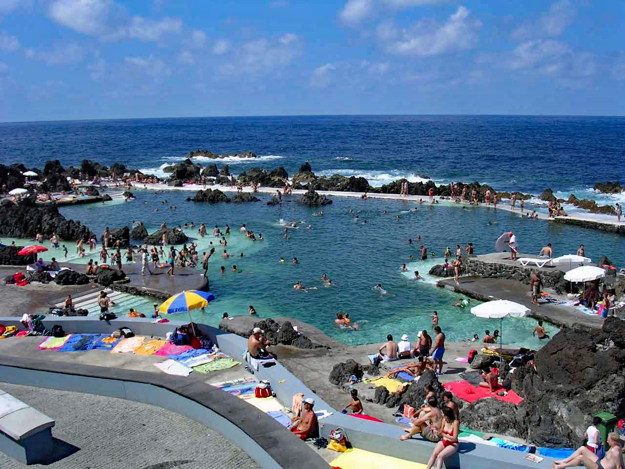 Piscinas naturales de Porto Moniz en Madeira