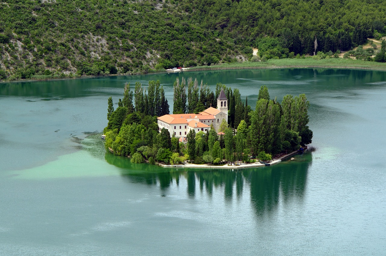 Monasterio de Visovac. Foto: Pixabay