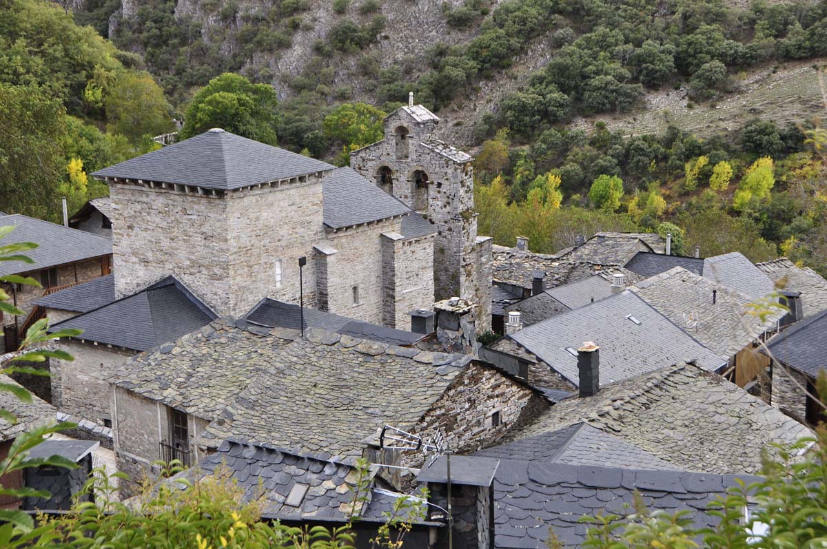 Vista del pueblo de Peñalba de Santiago