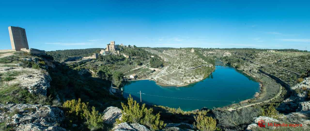 Panorámica del pueblo de Alarcón desde el mirador de la Torre de Armas en Alarcón