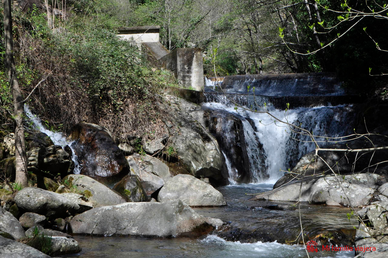 Garganta de la Luz ene l Sendero del Convento en el valle del Jerte