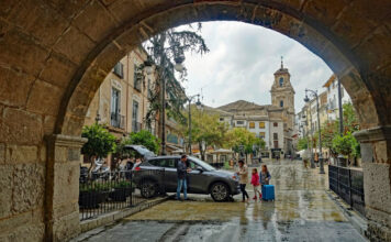 Cómo elegir bien un coche de alquiler cuando viajas en familia por España Cómo elegir bien un coche de alquiler cuando viajas en familia